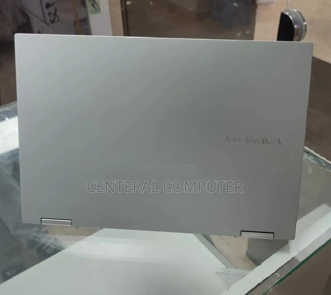 New Laptop Asus VivoBook V551LB 8GB Intel Core I5 SSD 512GB