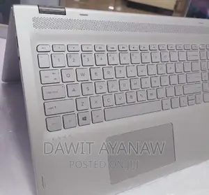 New Laptop HP Envy X360 12GB Intel Core I5 SSD 256GB