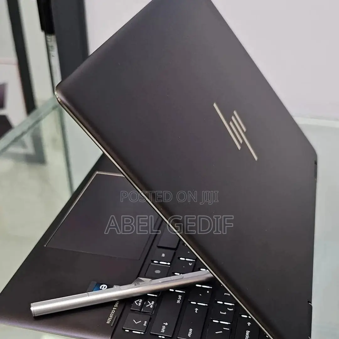 New Laptop HP Spectre 16GB Intel Core I7 SSD 512GB
