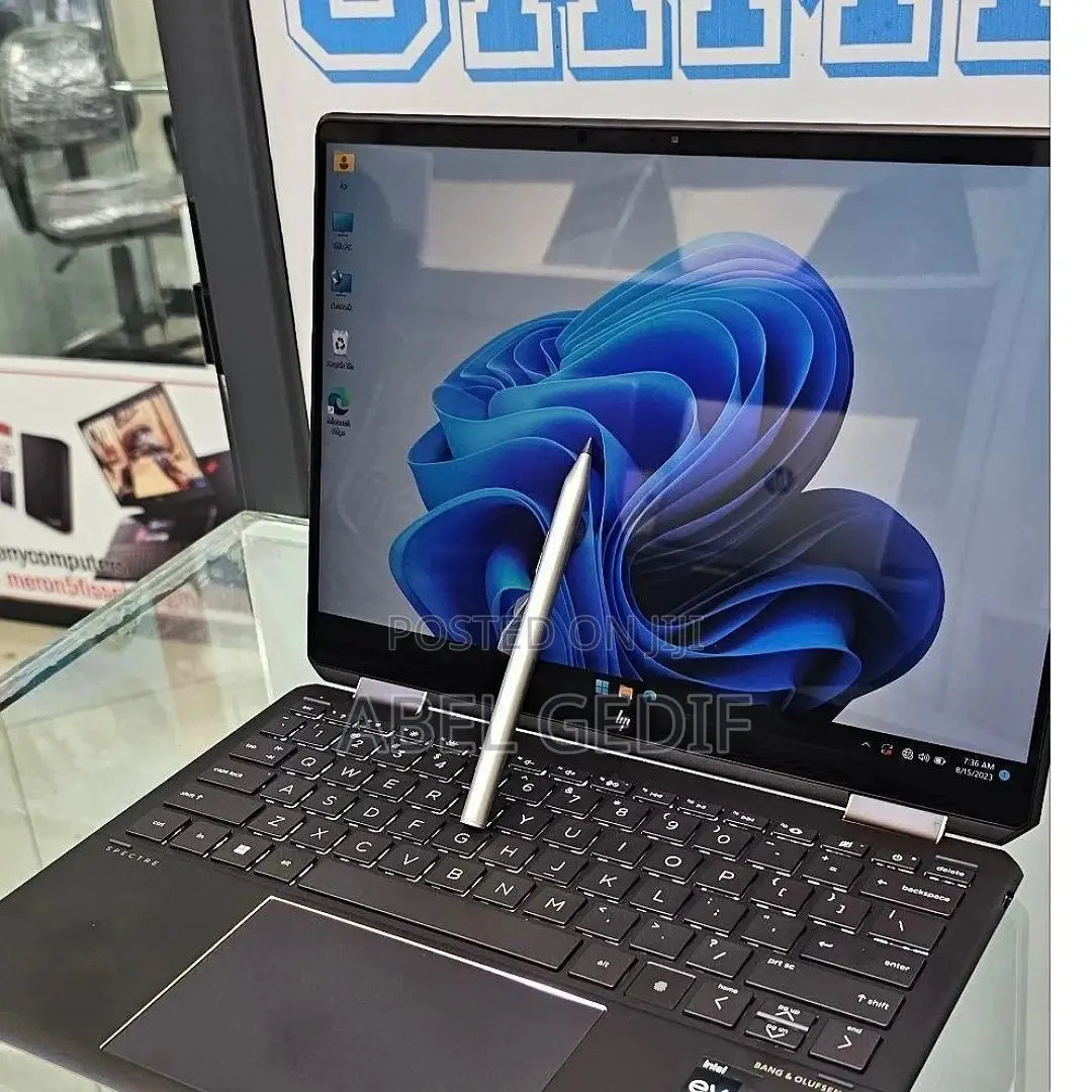 New Laptop HP Spectre 16GB Intel Core I7 SSD 512GB