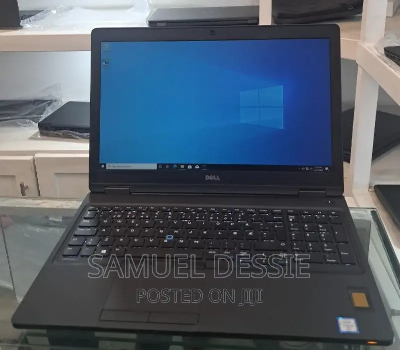 New Laptop Dell Latitude 5580 16GB Intel Core I5 SSD 256GB