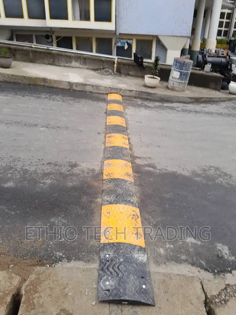 Plastic Speed Breaker