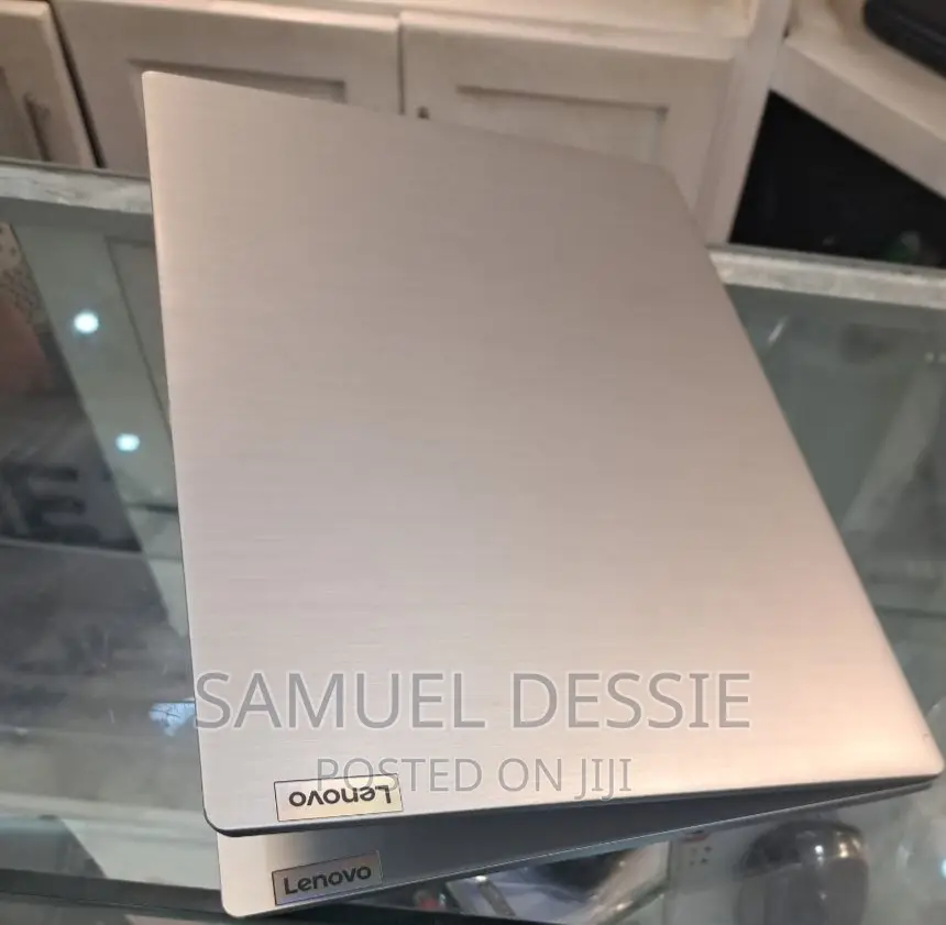 New Laptop Lenovo Ideapad 3 8GB Intel Core I3 SSD 256GB