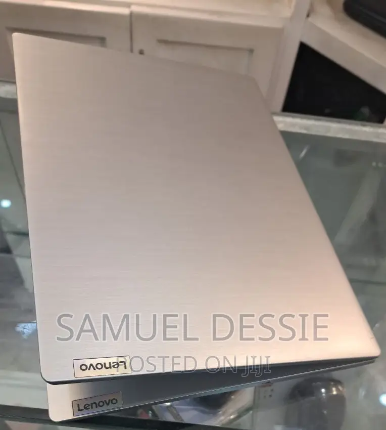 New Laptop Lenovo Ideapad 3 8GB Intel Core I3 SSD 256GB