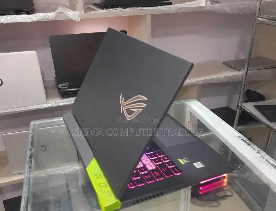 New Laptop Asus ROG Strix G15 16GB AMD Ryzen 9 SSD 512GB