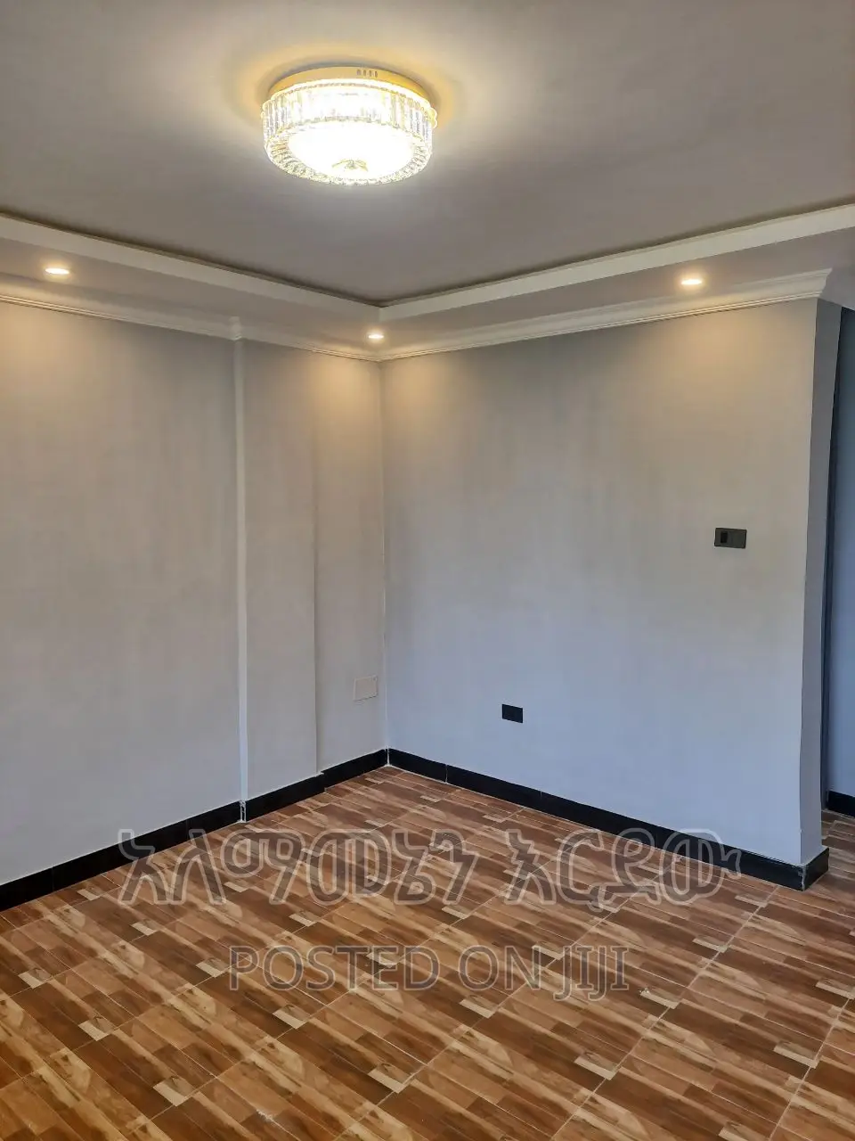 Furnished 2bdrm Condo in ሰሚት ኮንዶሚንየም, Bole for sale