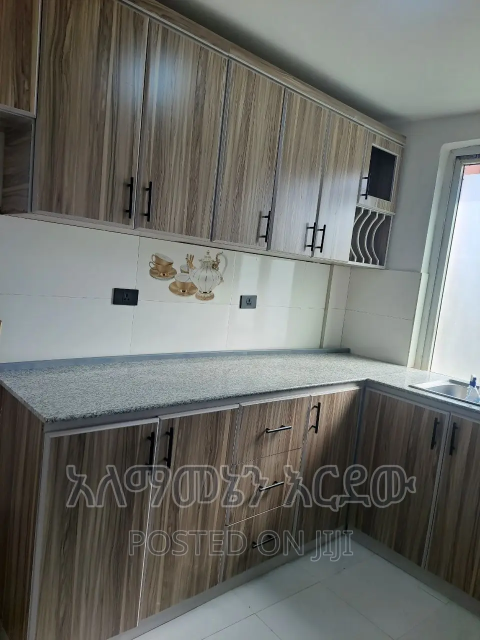 Furnished 2bdrm Condo in ሰሚት ኮንዶሚንየም, Bole for sale