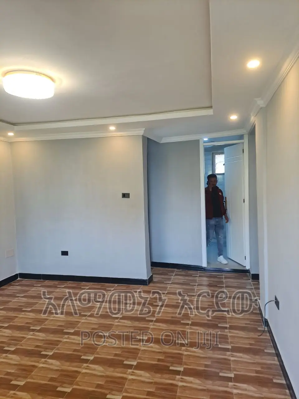 Furnished 2bdrm Condo in ሰሚት ኮንዶሚንየም, Bole for sale