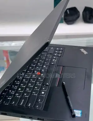 New Laptop Lenovo ThinkPad Yoga 370 16GB Intel Core I5 SSD 512GB