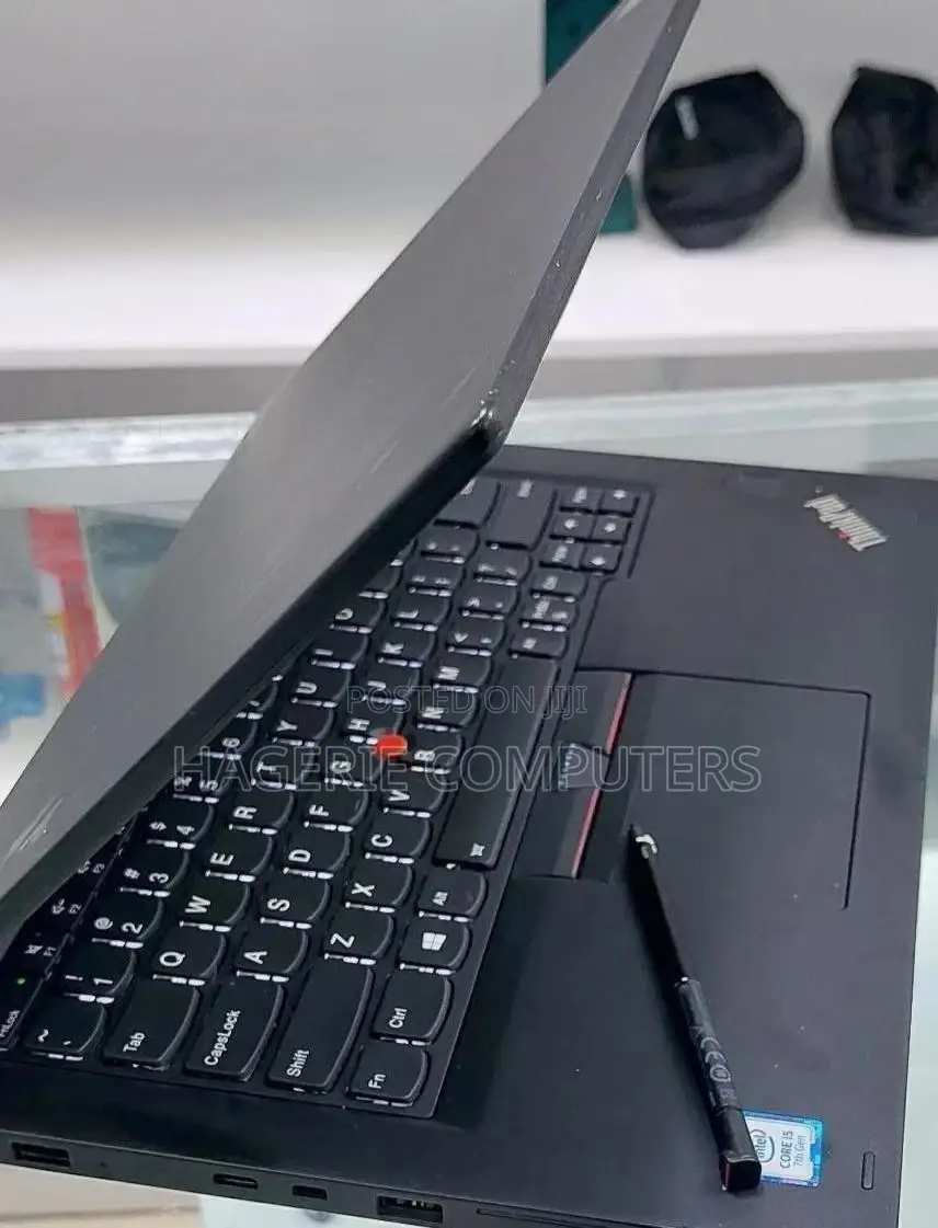 New Laptop Lenovo ThinkPad Yoga 370 16GB Intel Core I5 SSD 512GB