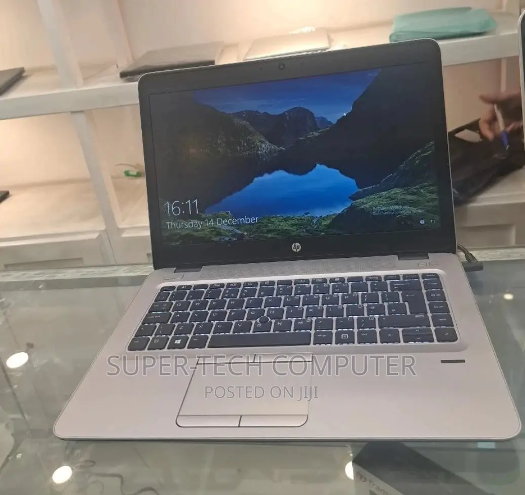 New Laptop HP EliteBook 840 4GB AMD A10 HDD+SSD 750GB