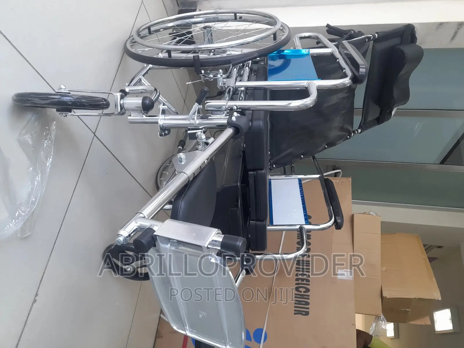 Users-Friendly Design<Wheelchair>Wheelchair>Wheelchairs./Whe