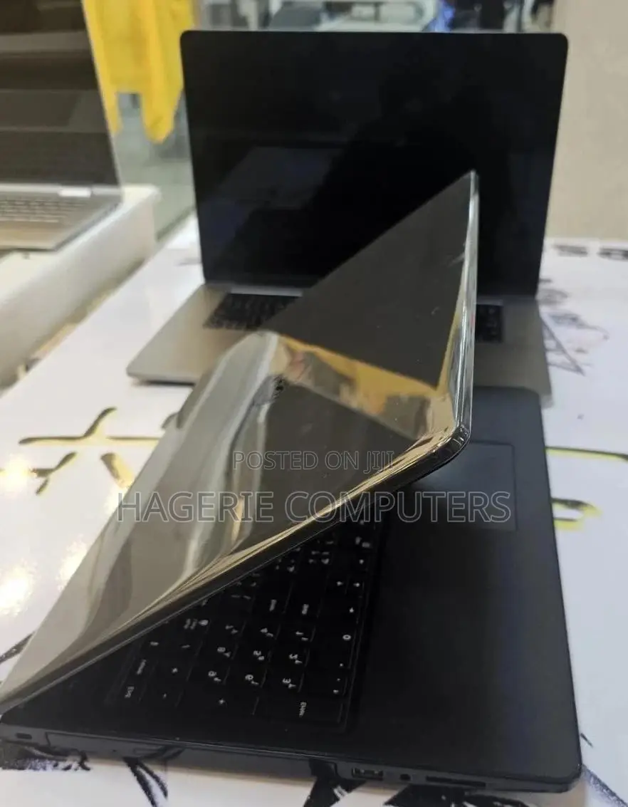 New Laptop Dell Inspiron 11 3148 4GB Intel Core i5 HDD 1T