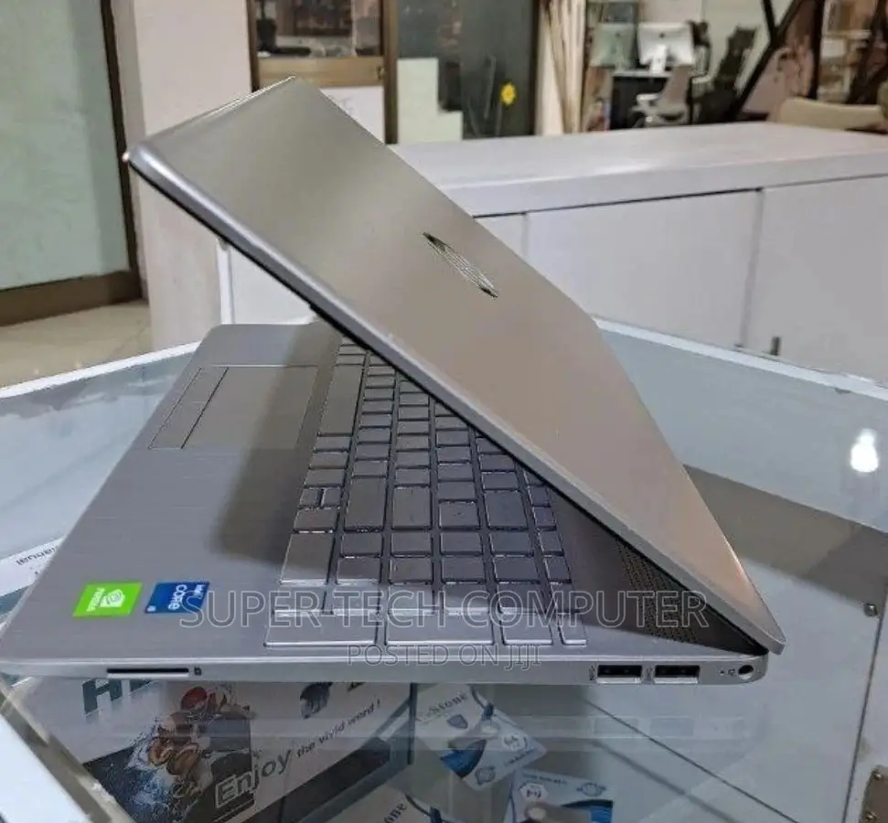 New Laptop HP Stream Notebook 8GB Intel Core I5 SSD 512GB