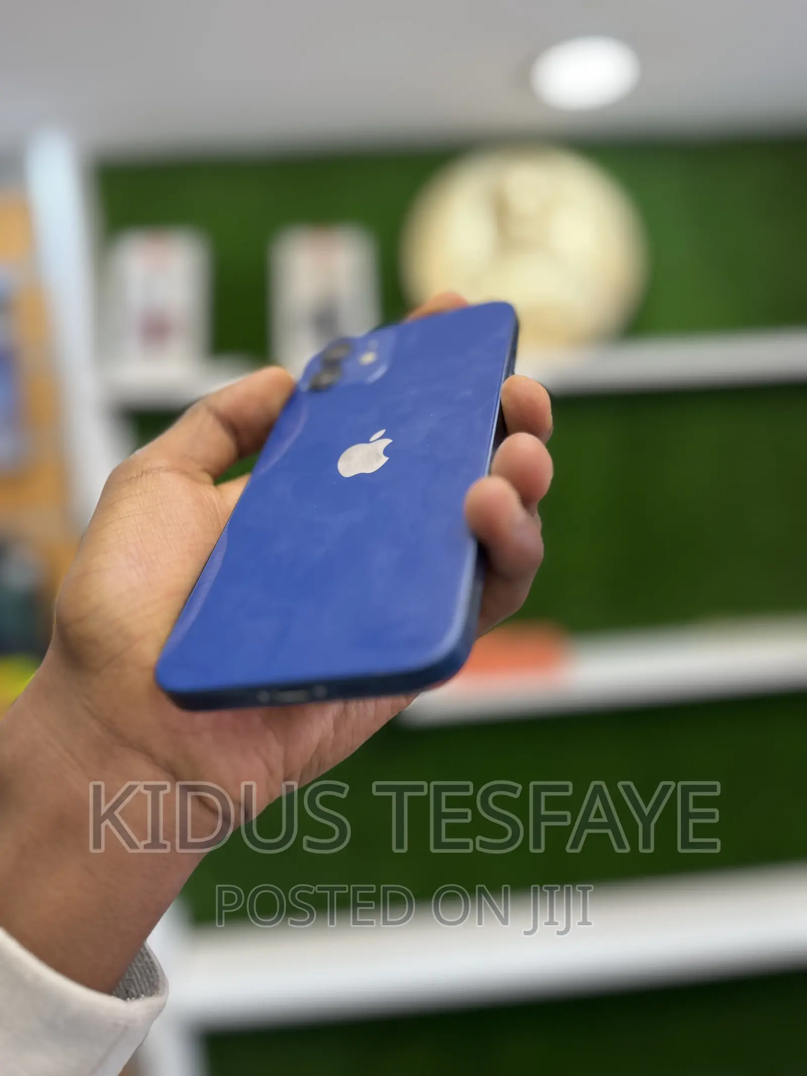 Apple iPhone 12 64 GB Blue