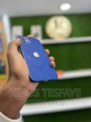 Apple iPhone 12 64 GB Blue