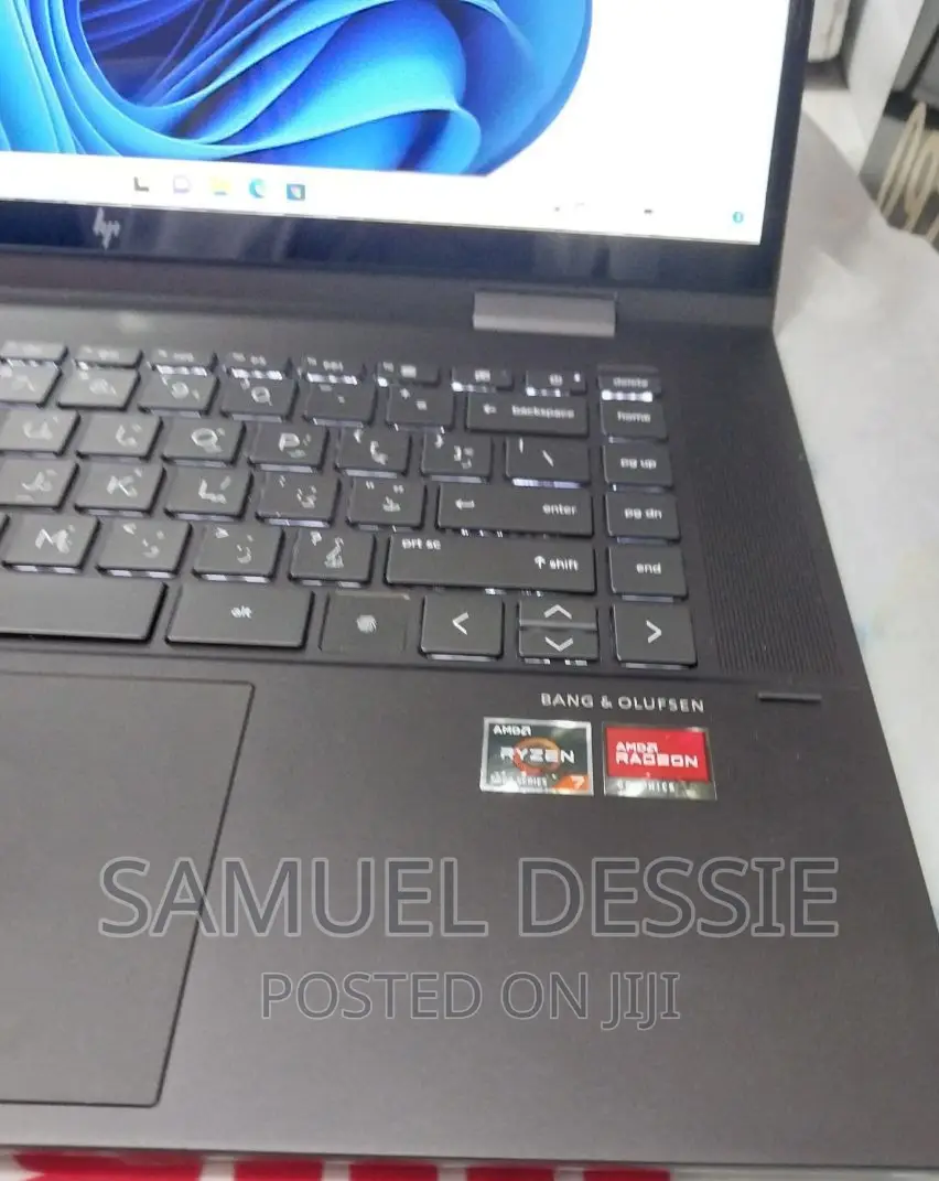 New Laptop HP Envy X360 16GB AMD Ryzen 7 SSD 512GB