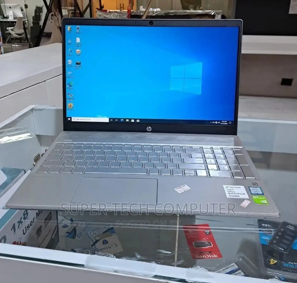 New Laptop HP Pavilion 10 16GB Intel Core I7 SSD 512GB