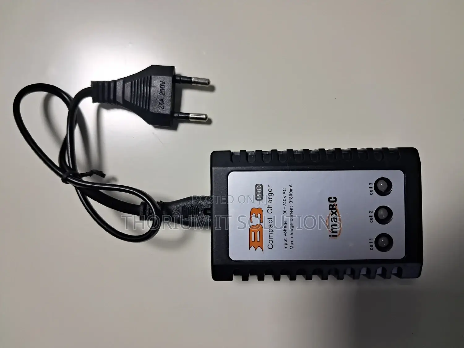 B3 Plug Charger 10w for 2-3s Lipo Battery (7.4v/11.1v)