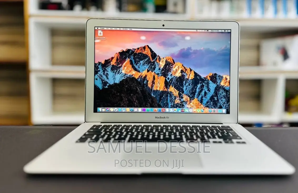 New Laptop Apple MacBook Air 2017 8GB Intel Core I5 SSD 128GB