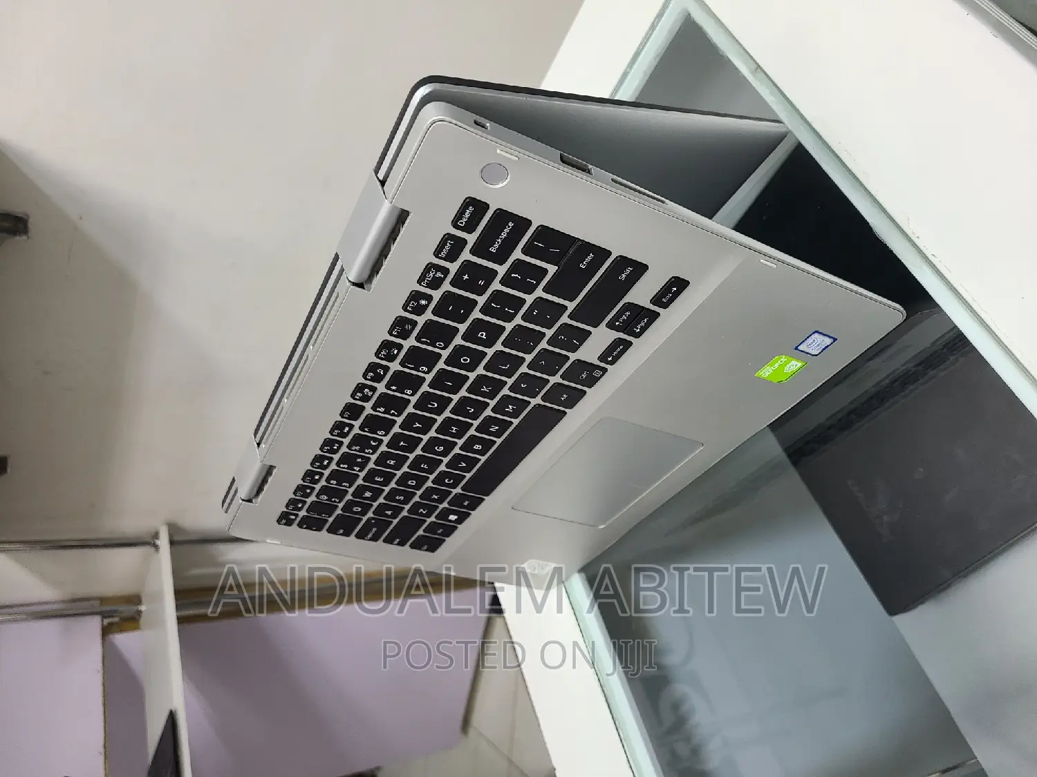 New Laptop Dell Inspiron 15 8GB Intel Core I5 SSD 256GB