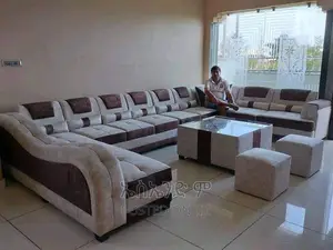 Photo - U Shaped Sofa With Table