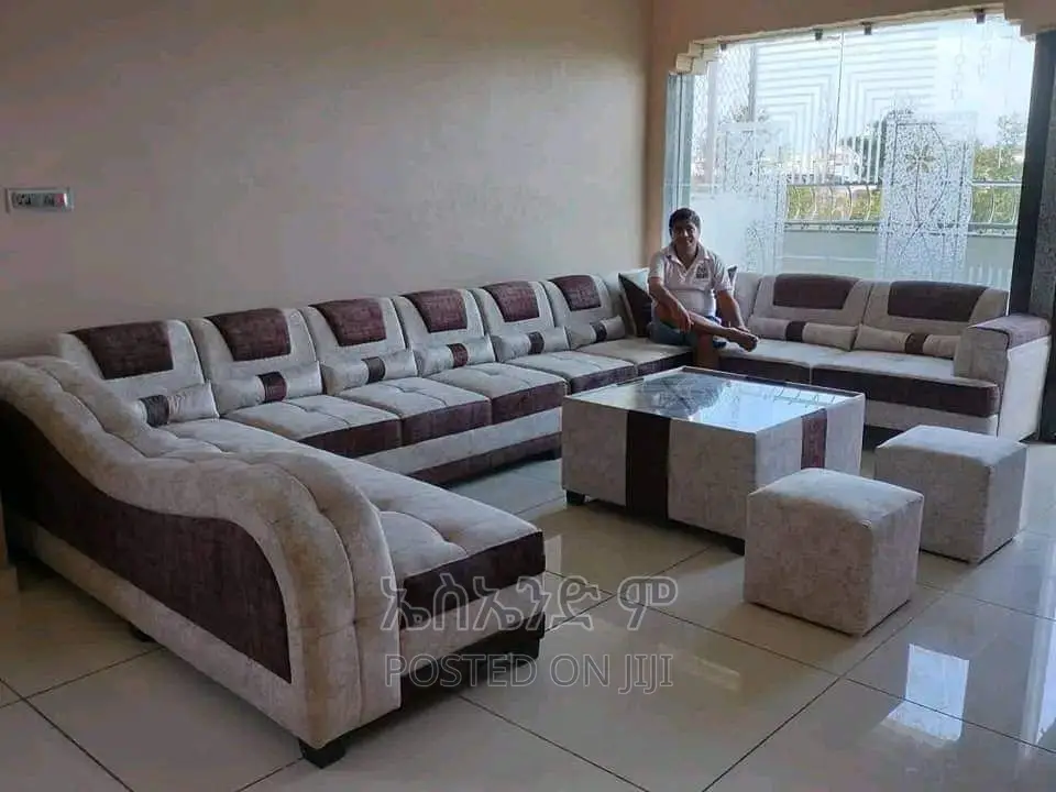 U Shaped Sofa With Table
