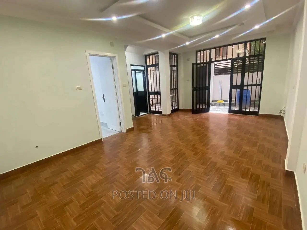 3bdrm Apartment in የግል, Nifas Silk-Lafto for sale