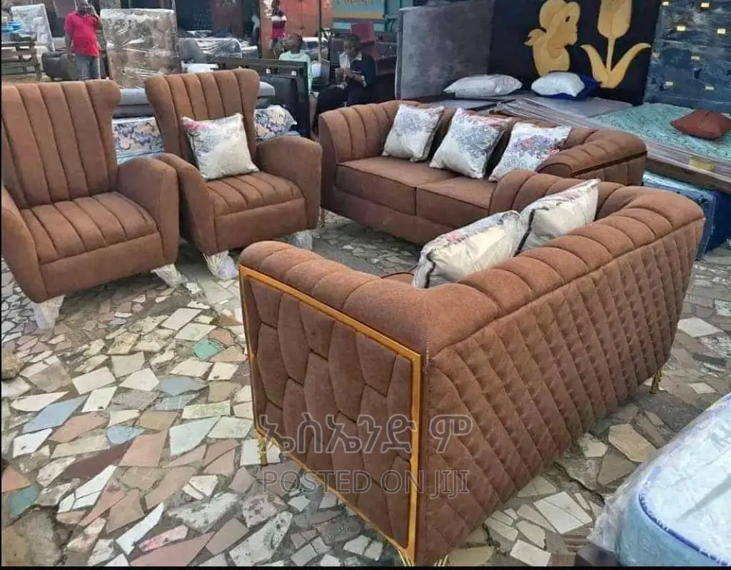 3+2+1+1 Sofa Design