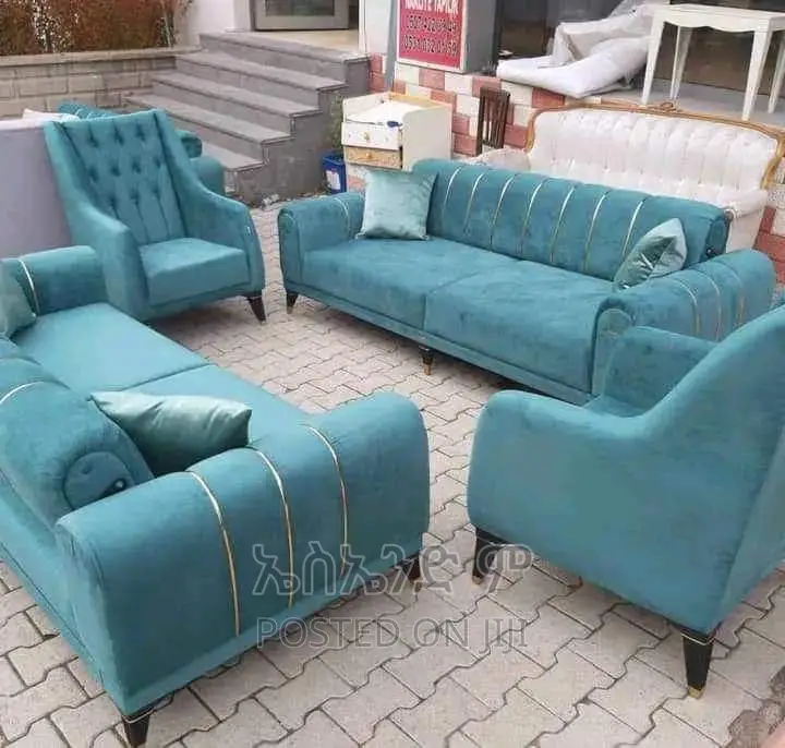 3+3+1+1 Sofa Design