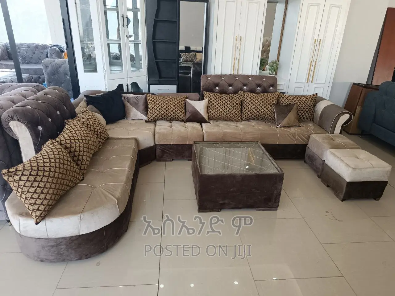 L Shaped Sofa With Table