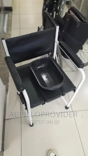 Commode Chair/Toilet Chair/ Folding Chair/Commode Chair