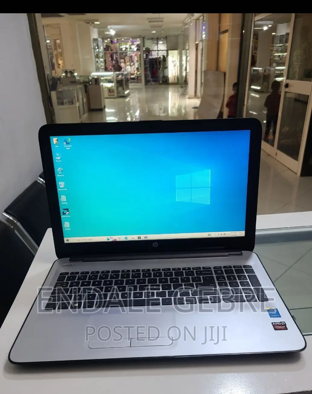 New Laptop HP Stream Notebook 8GB Intel Core I7 HDD 1T