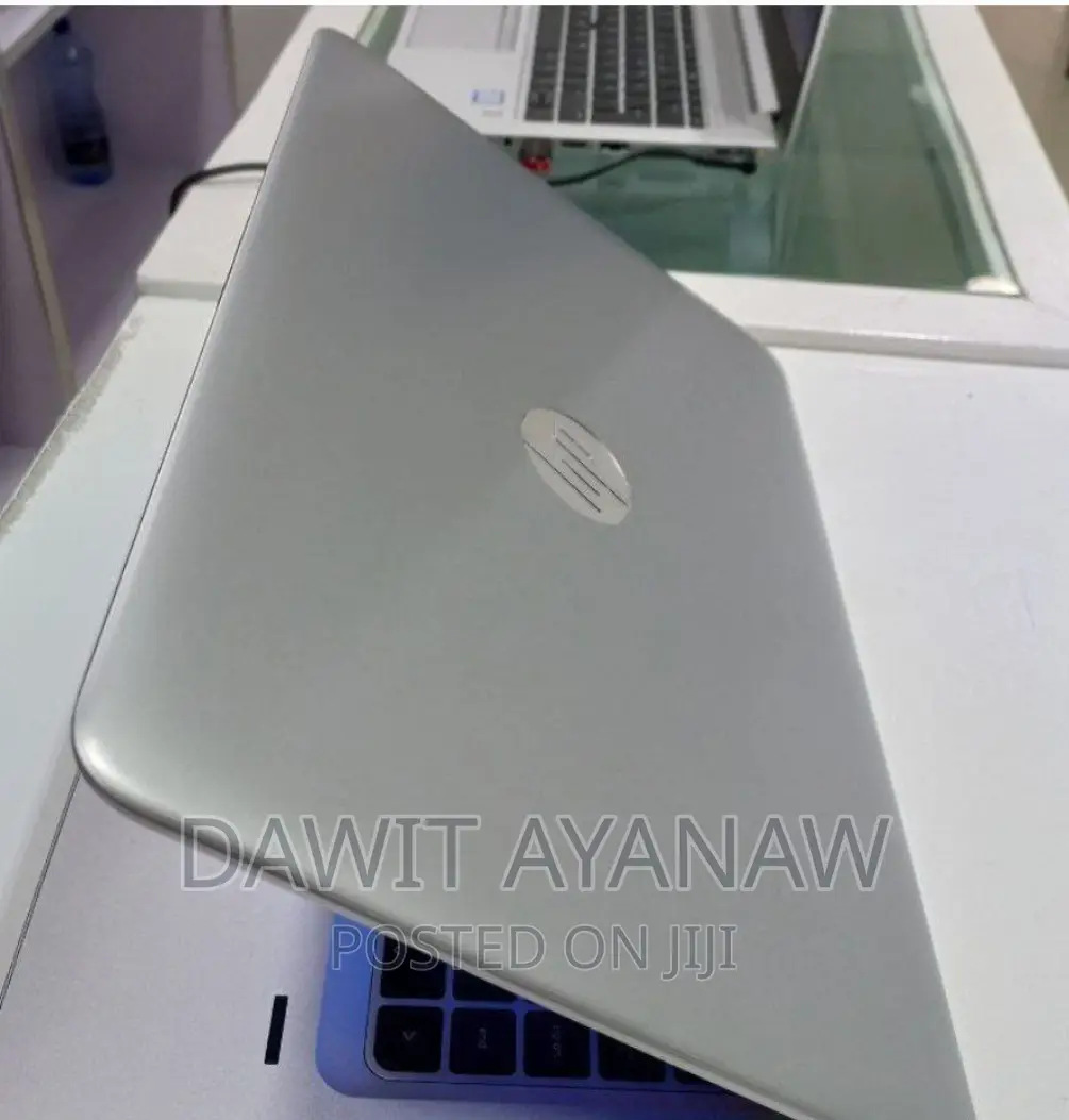 New Laptop HP 8GB Intel Core I5 HDD 1T