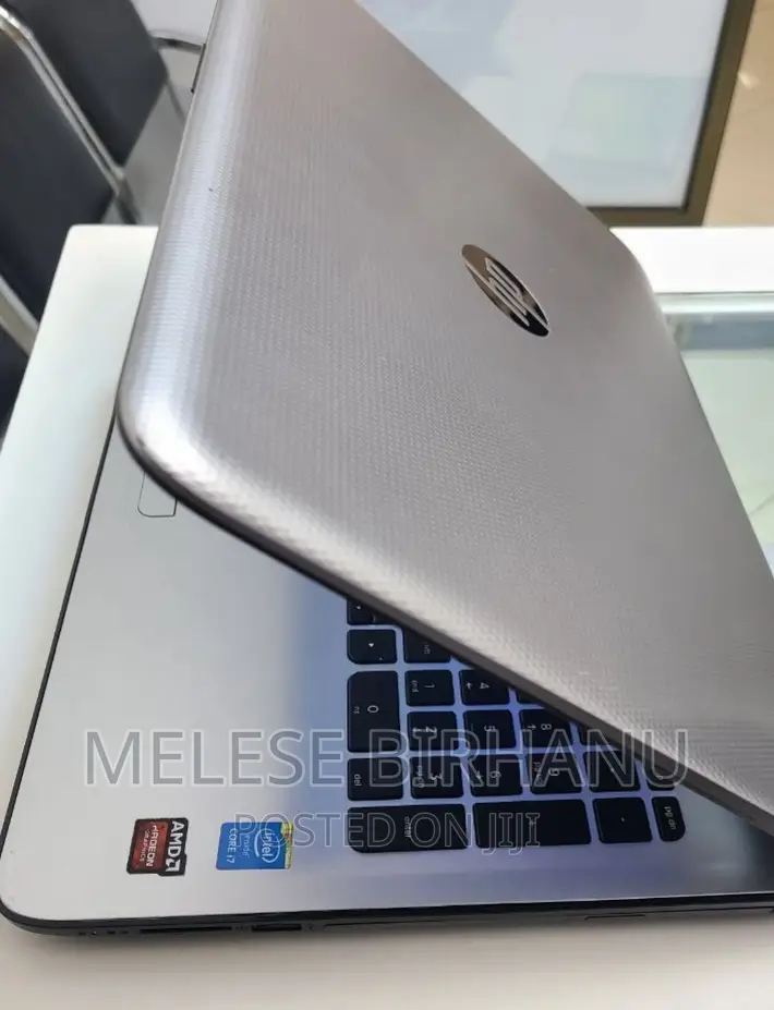 New Laptop HP Stream Notebook 8GB Intel Core I7 HDD 1T