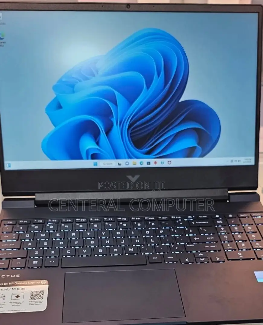 New Laptop HP Envy 15 12GB Intel Core I5 SSD 256GB