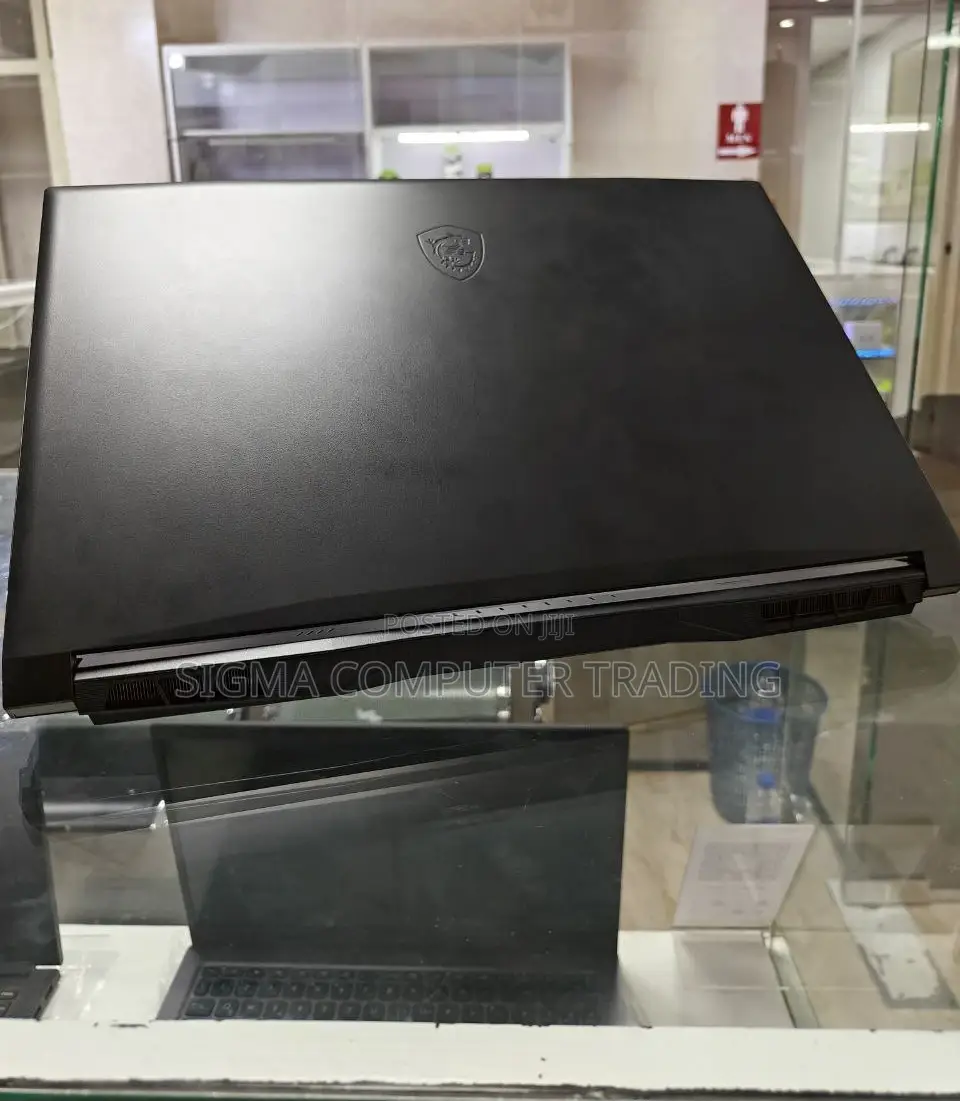 New Laptop MSI GF63 16GB Intel Core I7 SSD 512GB