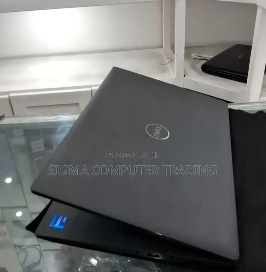 New Laptop Dell Latitude 5310 8GB Intel Core I7 SSD 1T