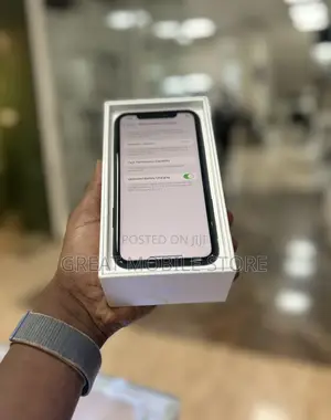 Apple iPhone XR 64 GB Black