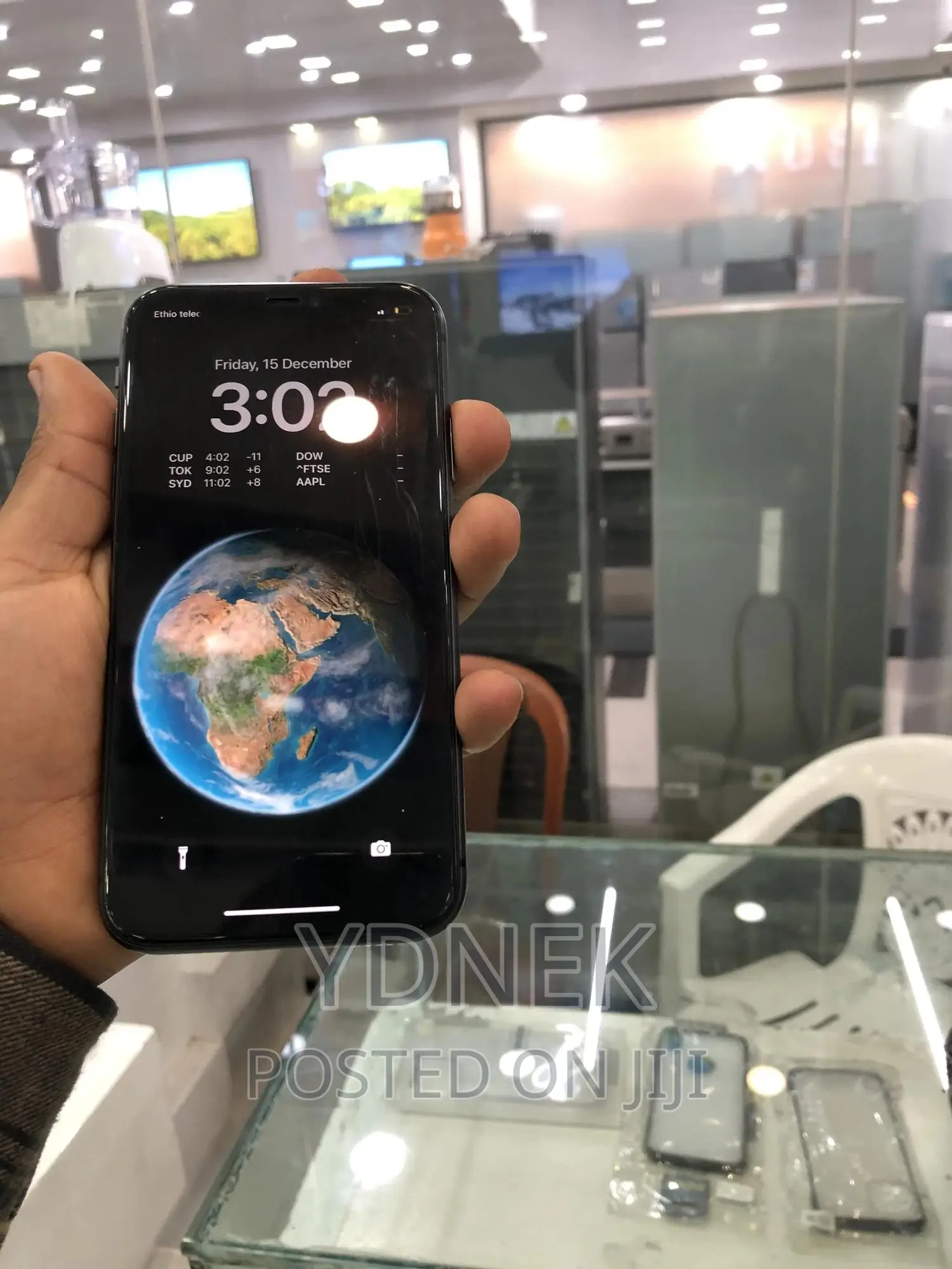 New Apple iPhone 11 64 GB Black