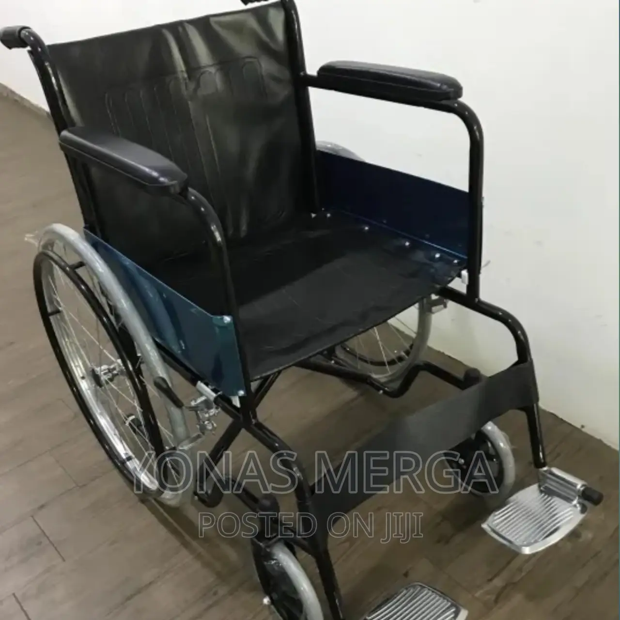 Ultralighweight Wheelchair_medicare Strong/Hand Brake System