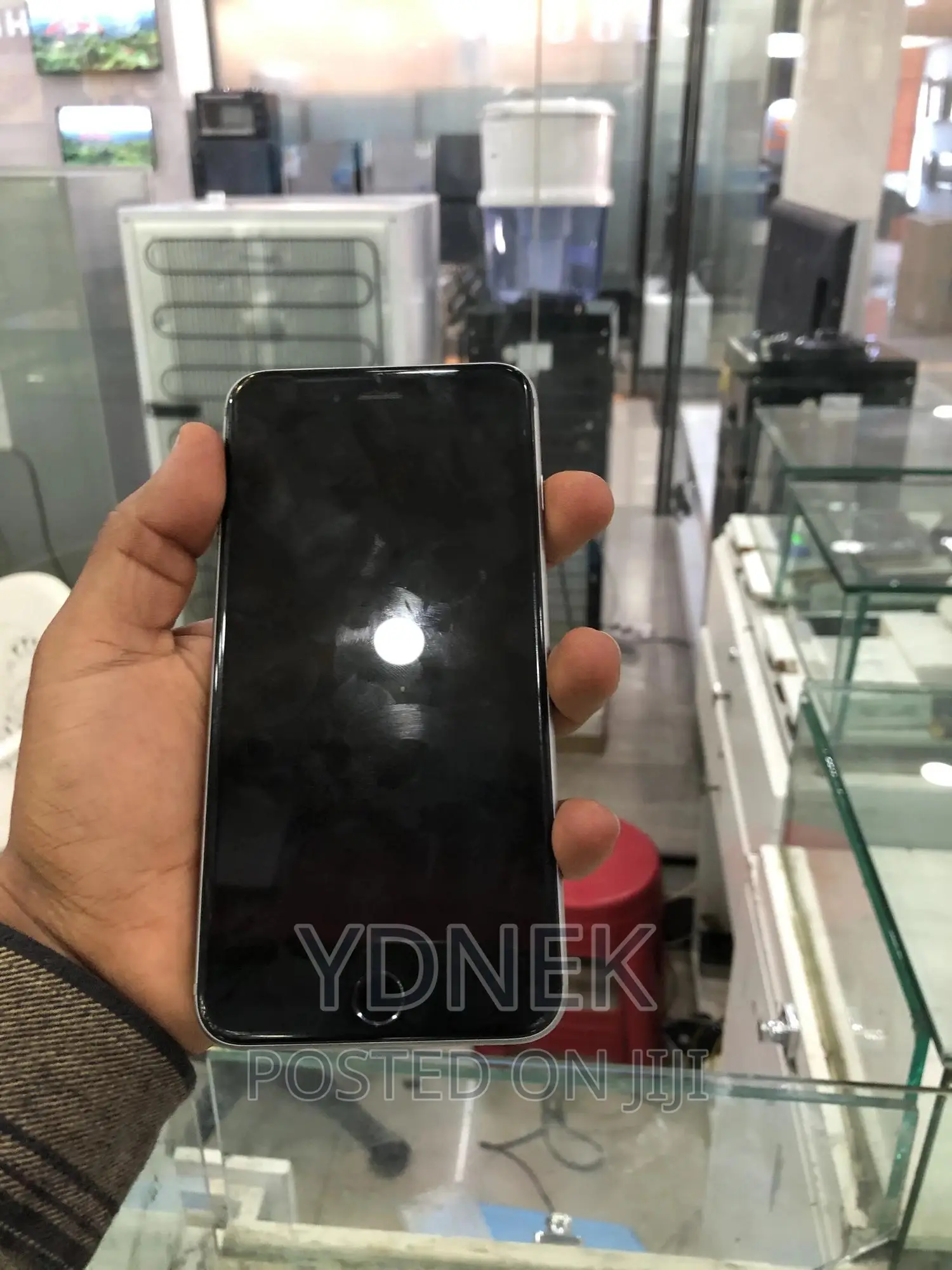 Apple iPhone 6 Plus 64 GB Gray