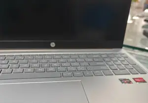 New Laptop HP Stream Notebook 8GB AMD Ryzen 5 SSD 512GB