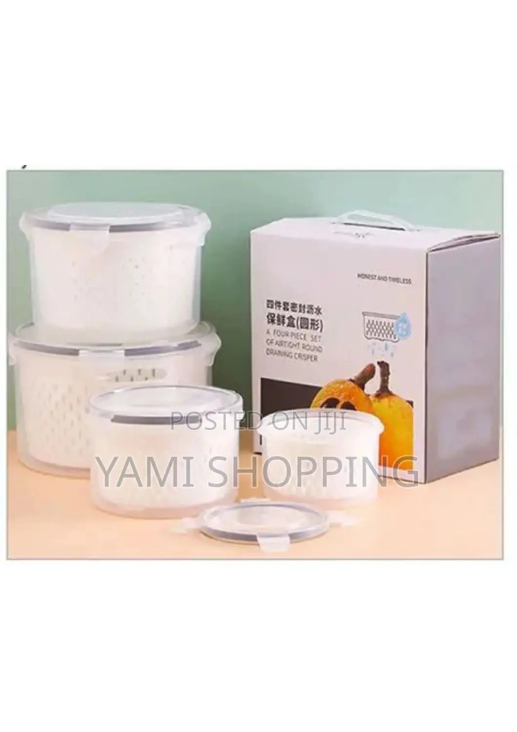  Four - Piece Set of Airtight Round Draining Crisper