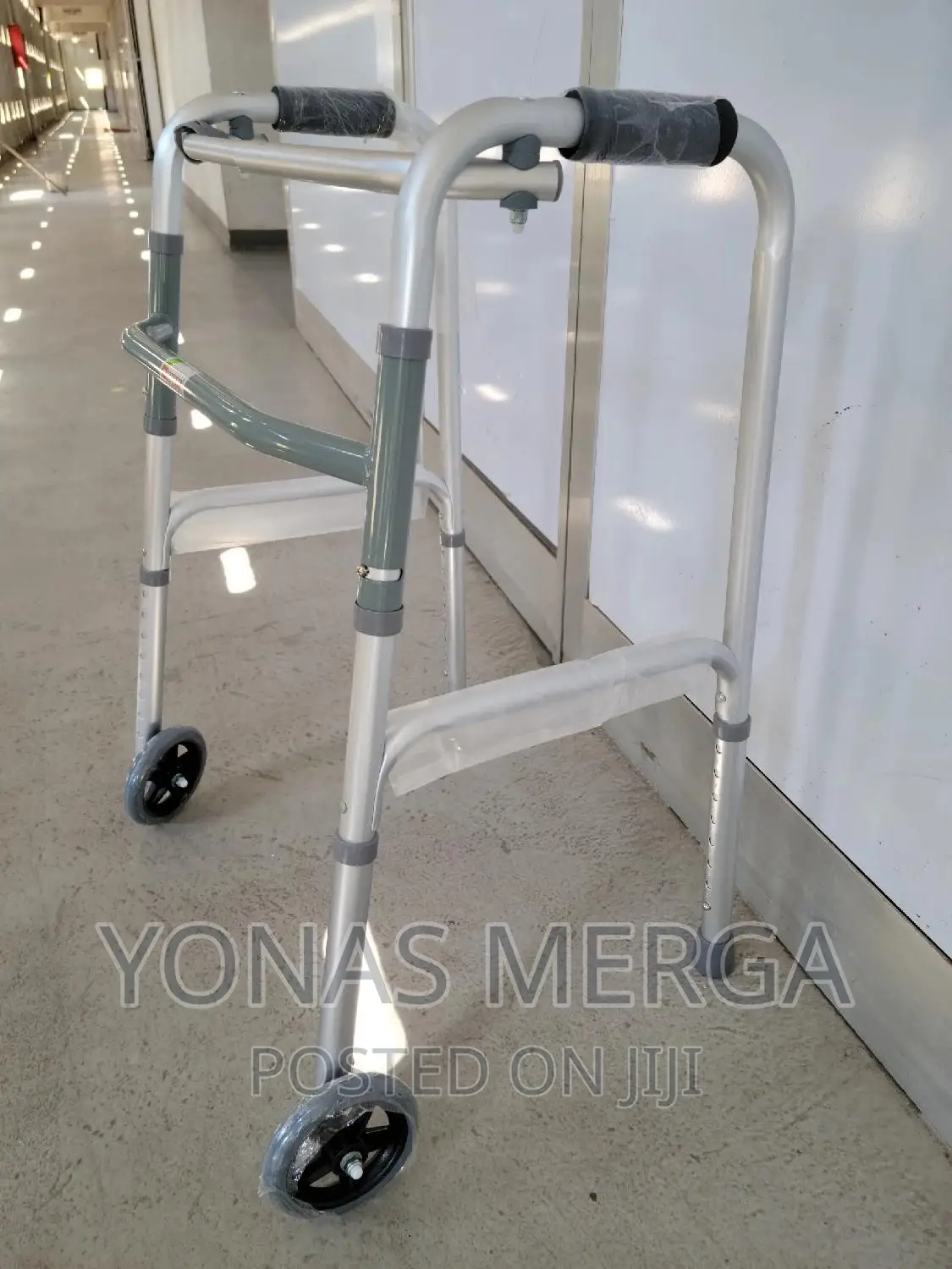 Cardinal Health Heavy-Duty Folding Walker With Wheels:Walker