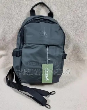  Multifunction Crossbody Bag/Backpack