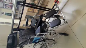 Toilet Commode Wheelchair/Wheelchair*Wheelchair-Wheelchair