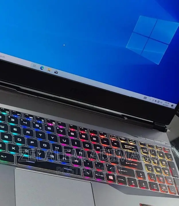 New Laptop MSI Pulse GL66 16GB Intel Core I7 SSD 512GB