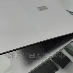 New Laptop Microsoft Surface Pro 6 16GB Intel Core I7 SSD 512GB