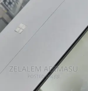 New Laptop Microsoft Surface Pro 6 16GB Intel Core I7 SSD 512GB